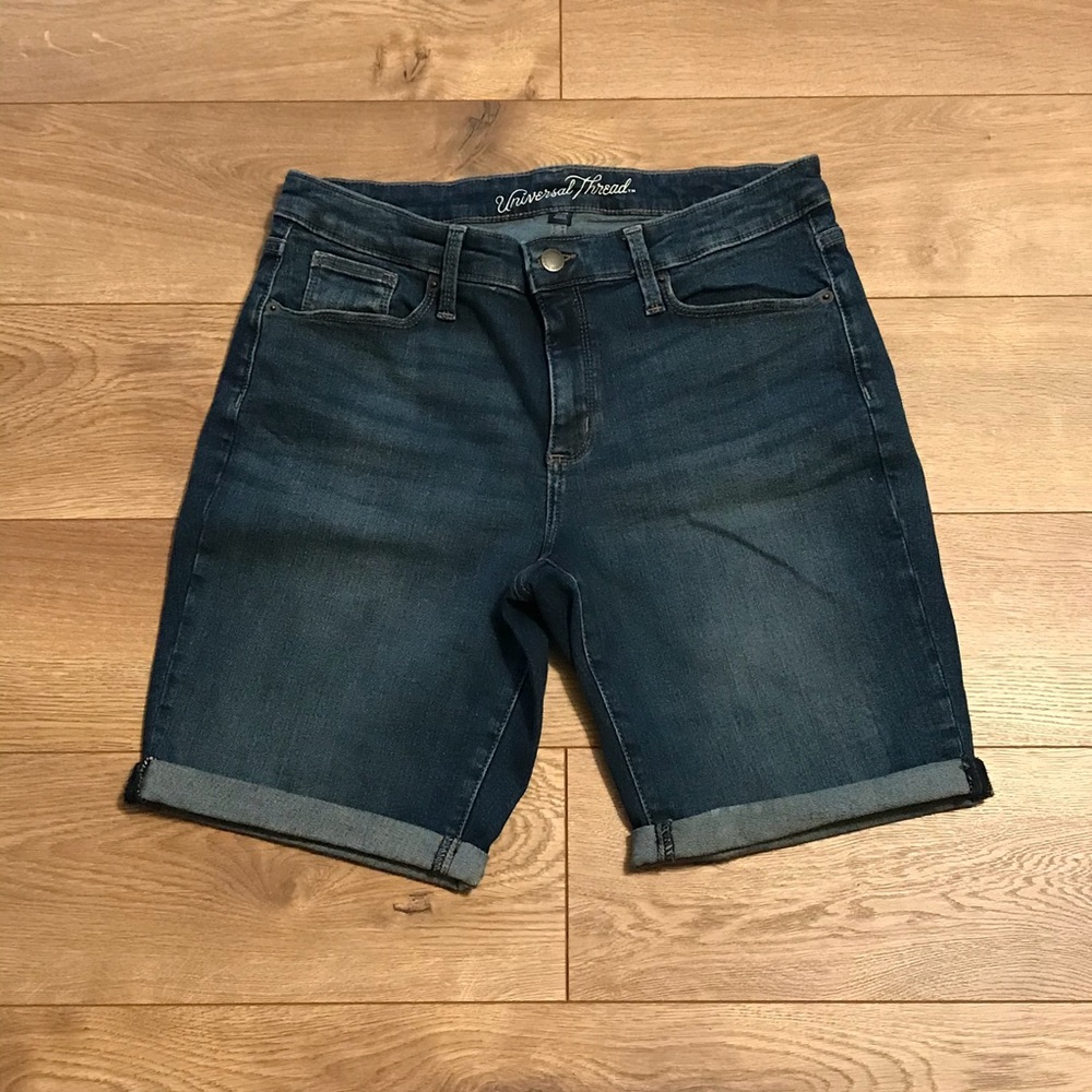 NWOT Universal Thread Denim Women’s Bermuda Shorts